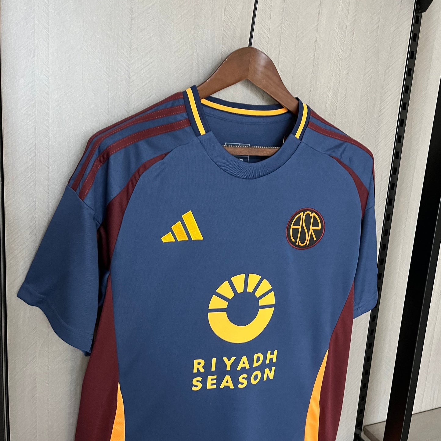 Camisa da Roma III 24/25 Azul e Amarela