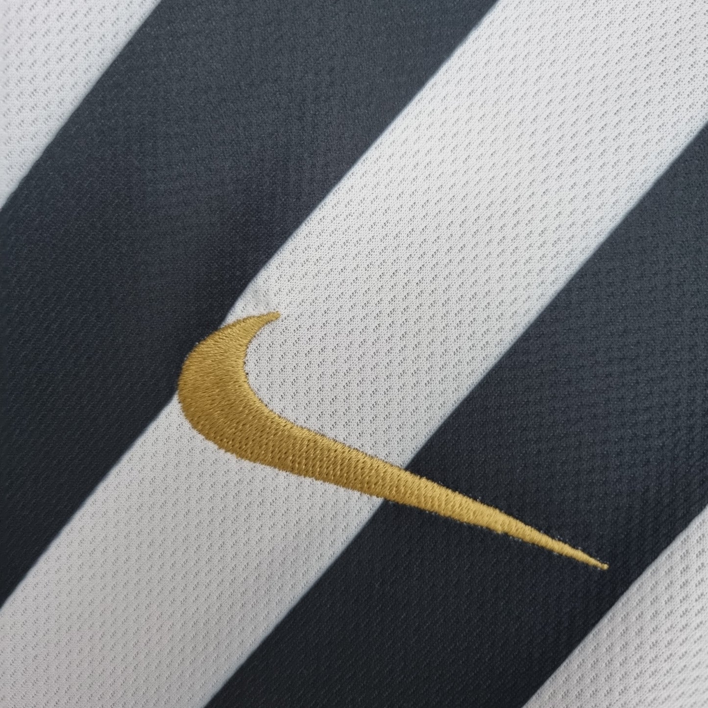 Camisa retrô Santos 2013