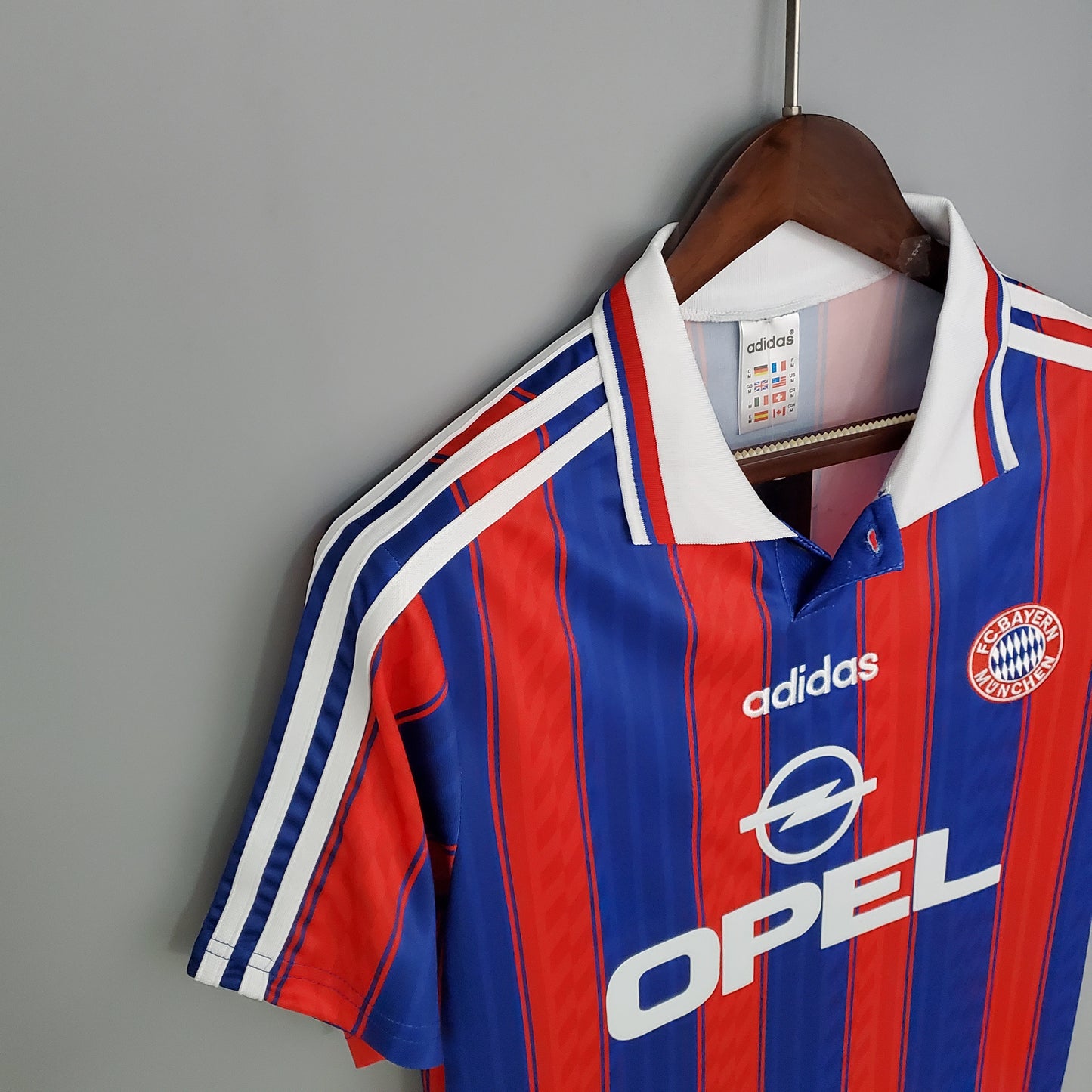 Camisa retrô Bayern 95/97