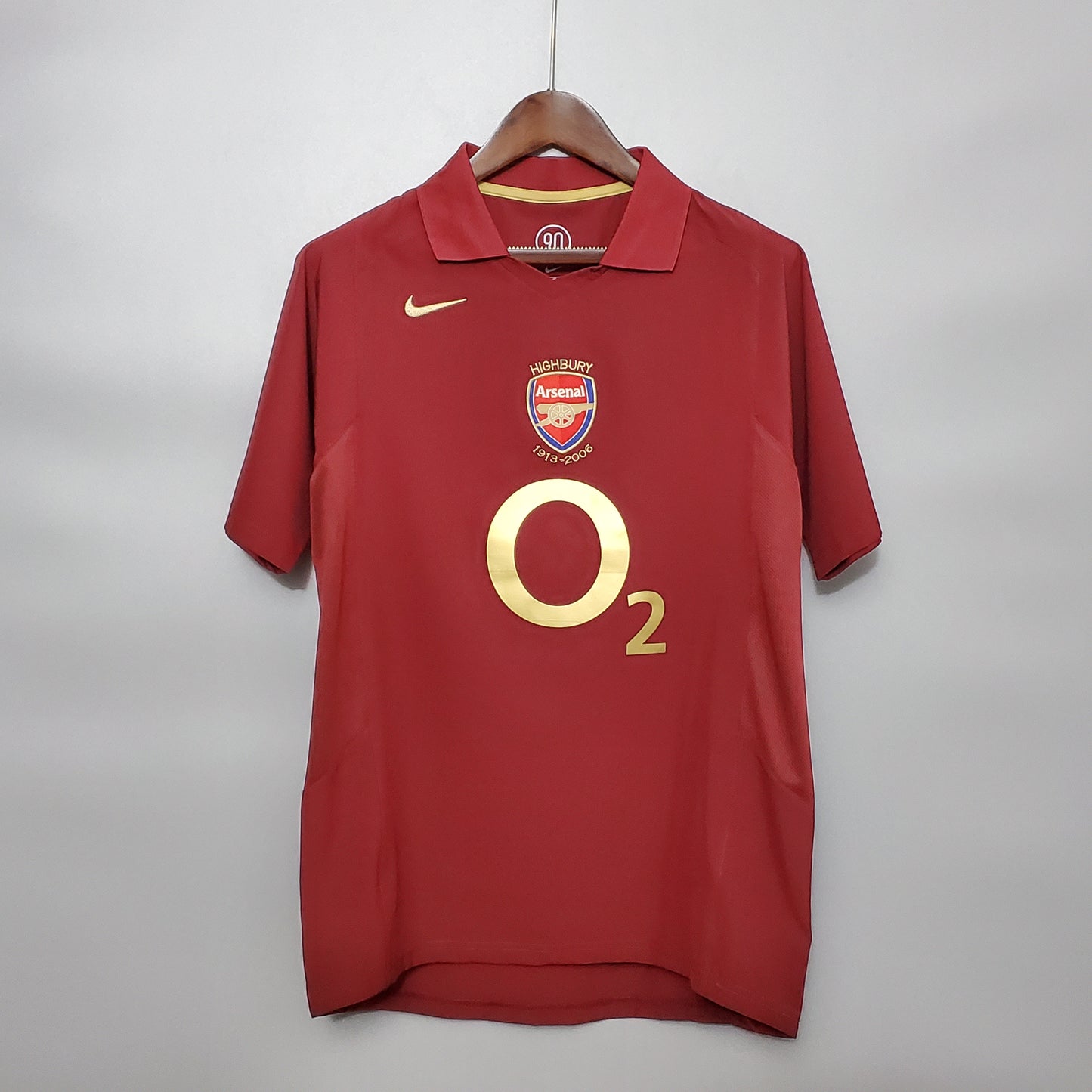 Camisa retrô Arsenal 05/06