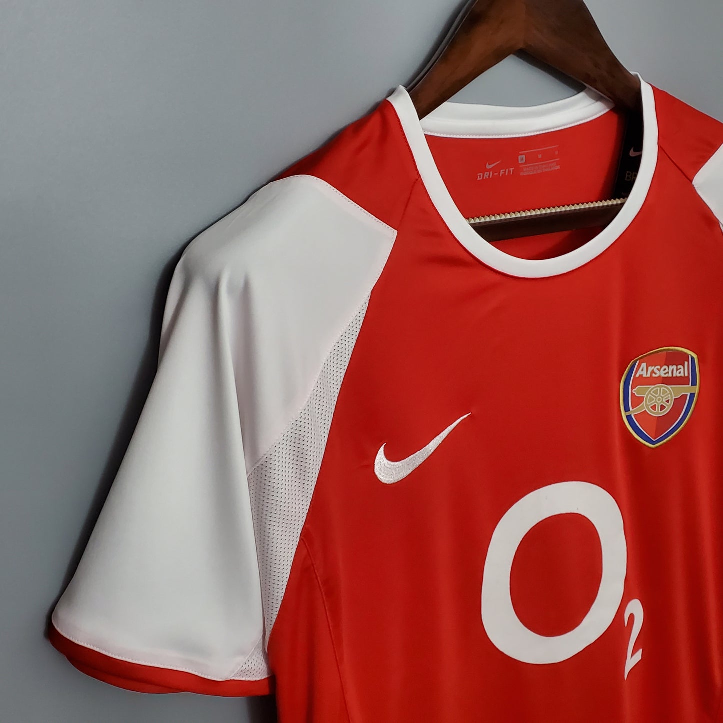Camisa retrô Arsenal 02/04