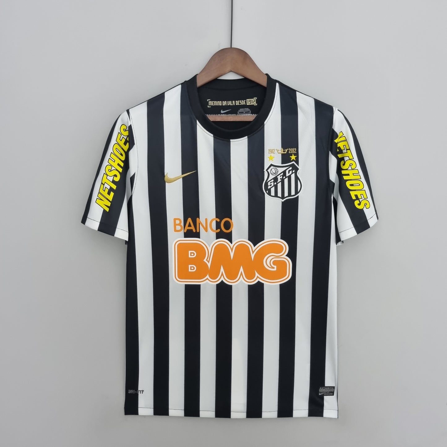 Camisa retrô Santos 2013