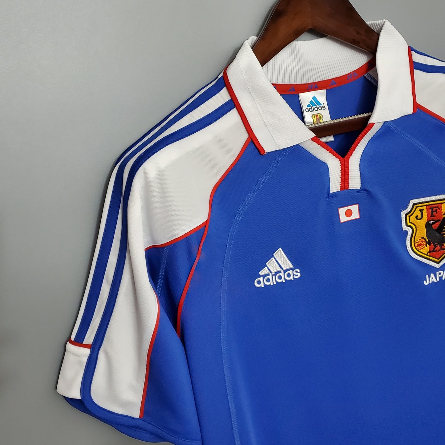 Camisa retrô Japão 2000