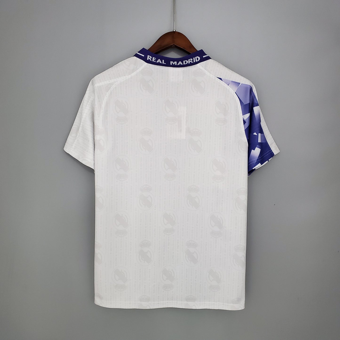Camisa retrô Real Madrid 96/97