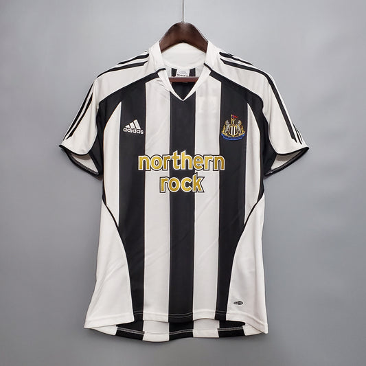 Camisa retrô Newcastle United 05/06