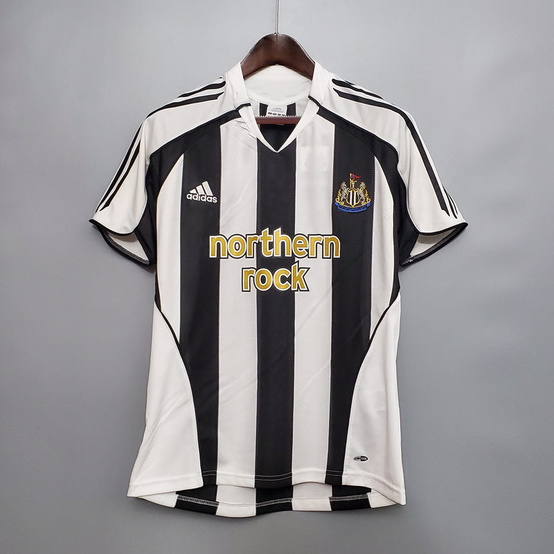Camisa retrô Newcastle United 05/06