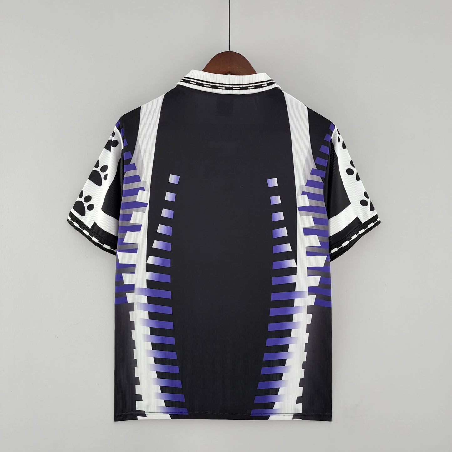 Camisa retrô Real Madrid 97/98