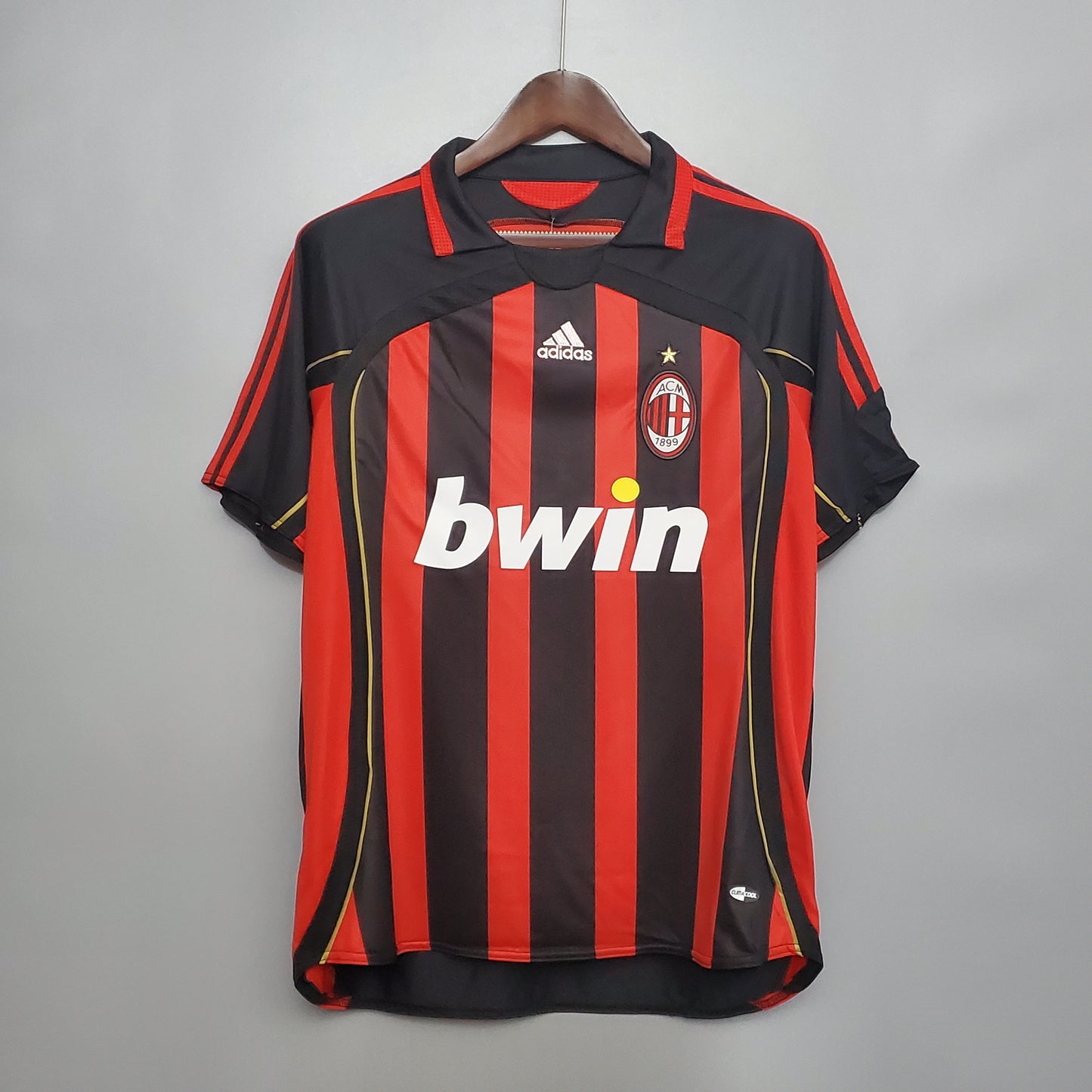 Camisa retrô AC Milan 06/07