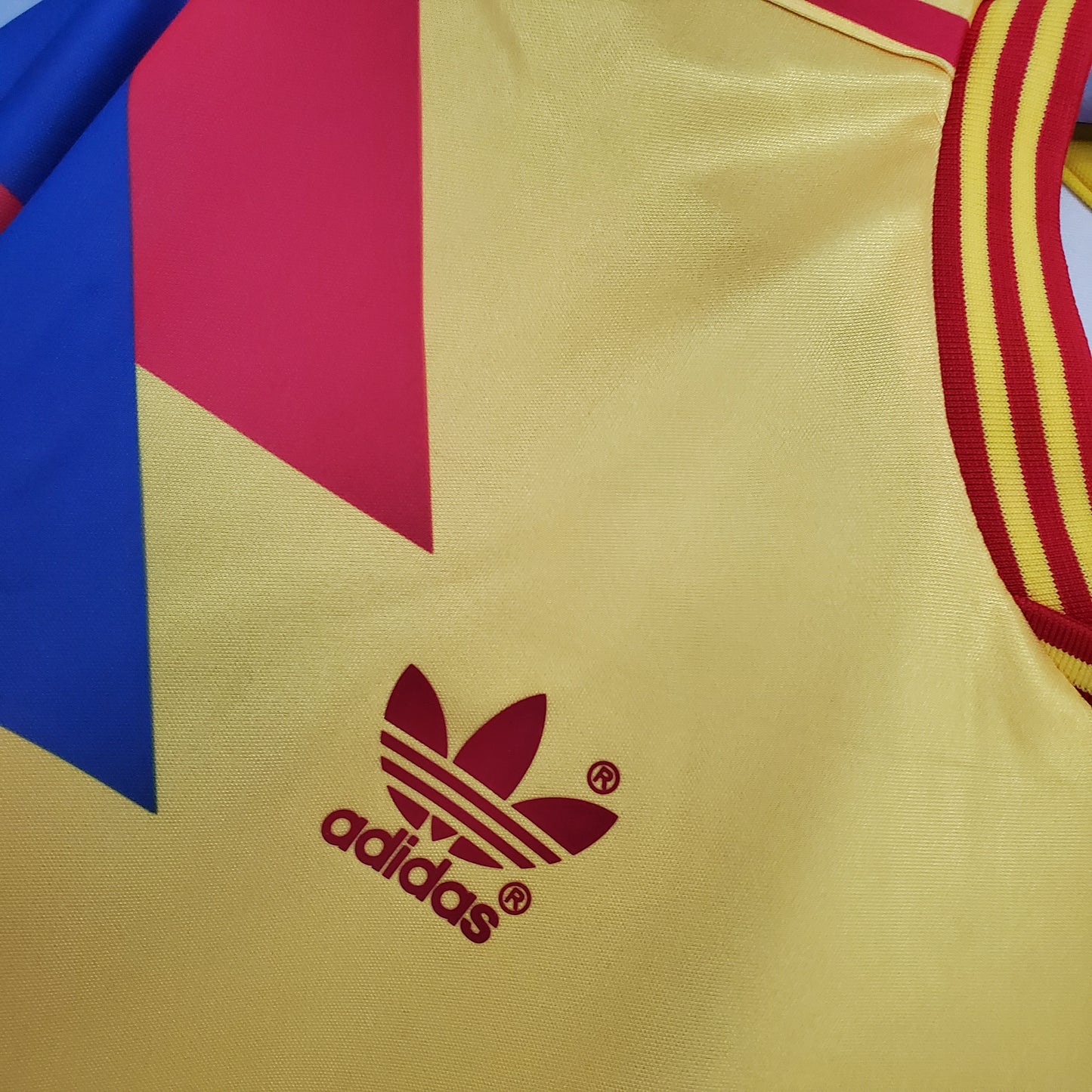 Camisa retrô Colômbia 1990