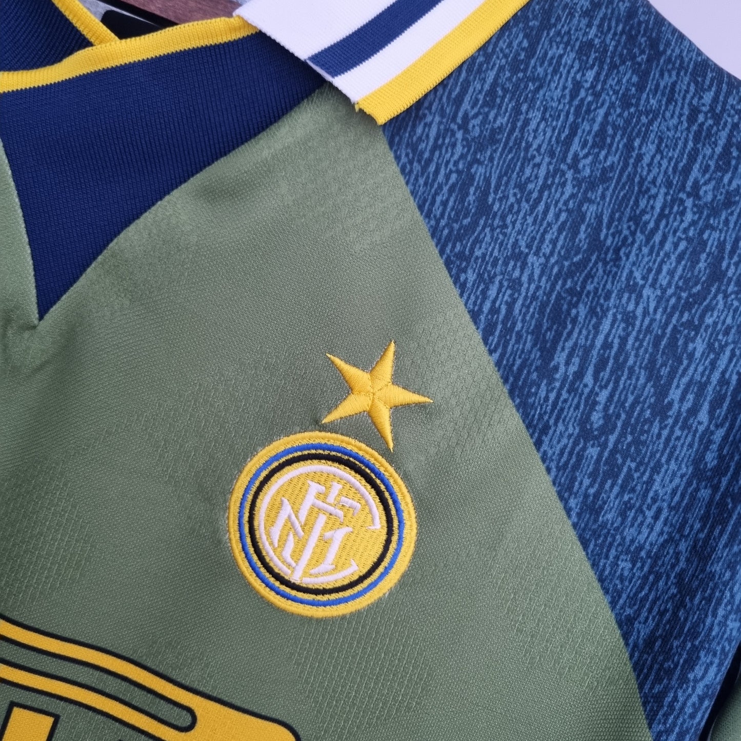 Camisa retrô Inter de Milão 95/96