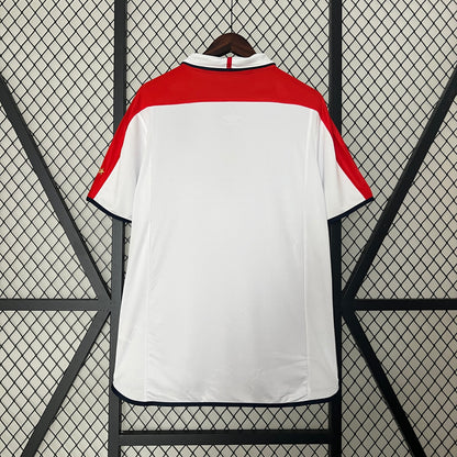 Camisa retrô Inglaterra 2004