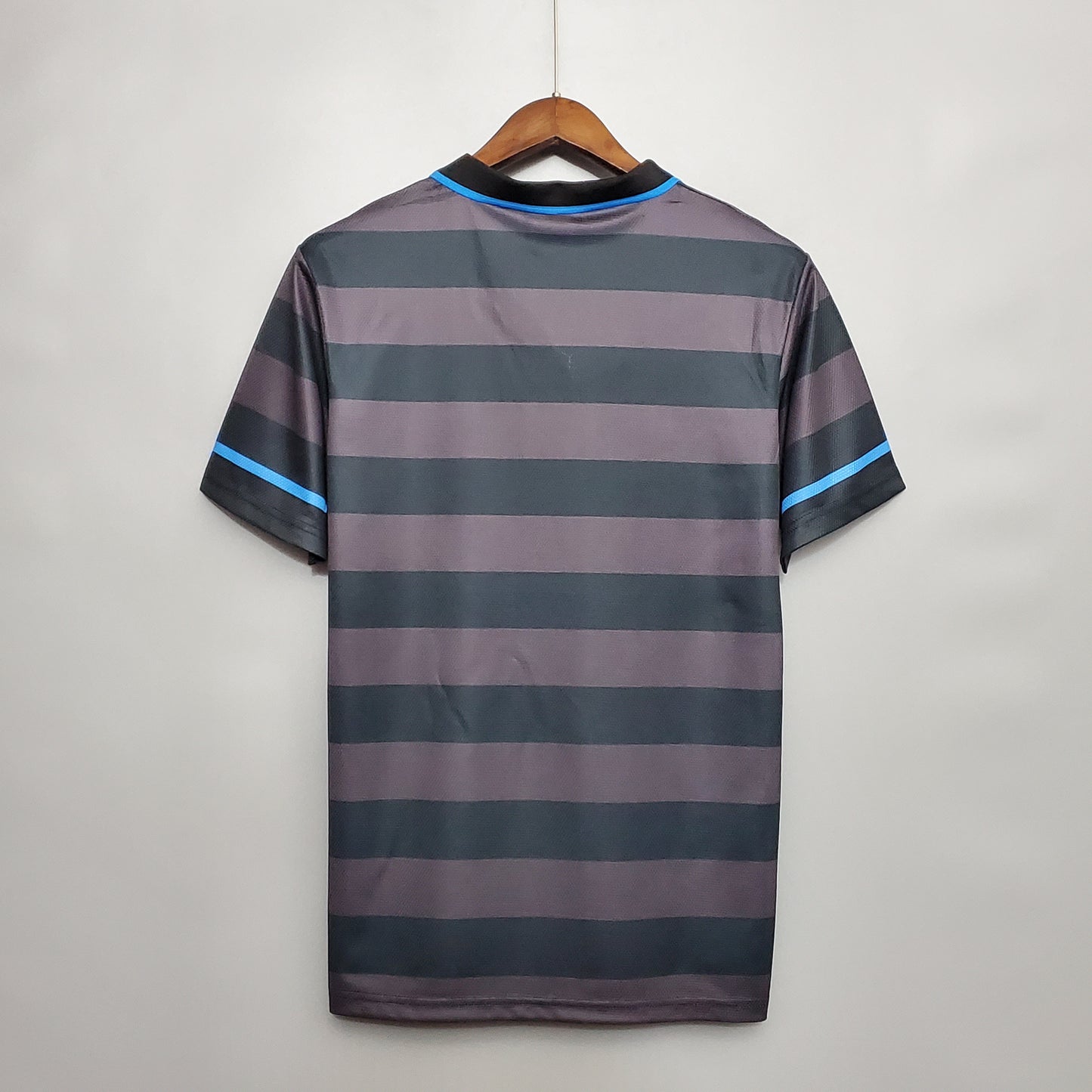 Camisa retrô Inter de Milão 97/98